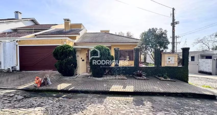 Casa com 3 quartos à venda na Rua Padre Clemente Faller, 15, Cristo Rei, São Leopoldo
