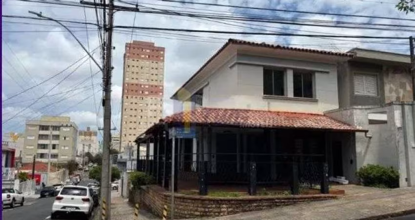 Casa com 3 quartos para alugar no Centro, São Carlos 