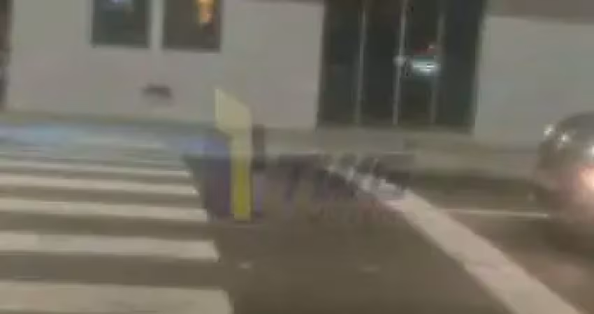 Sala comercial com 1 sala para alugar no Centro, São Carlos 