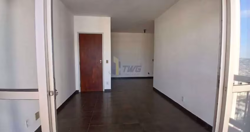 Apartamento com 3 quartos para alugar no Centro, São Carlos 