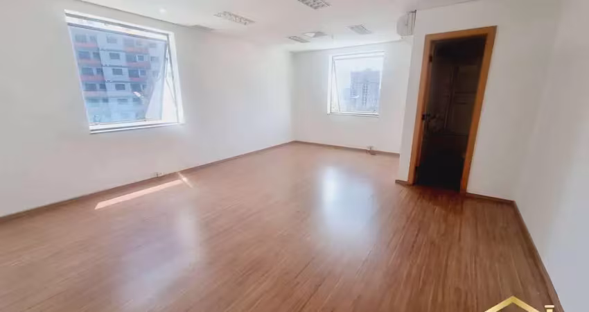 Sala comercial sendo 31m² para locação, pronta na vila osasco.