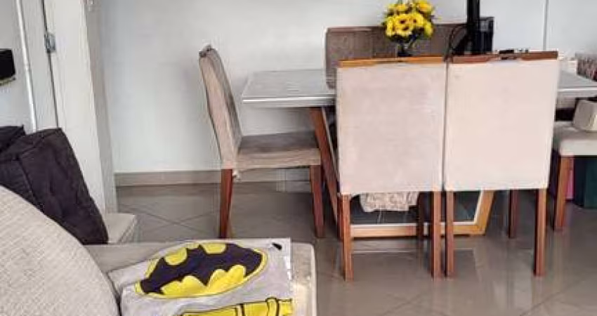 Apartamento 72m², 2 Dorms. 1 Suíte, e 2 vagas cobertas.
