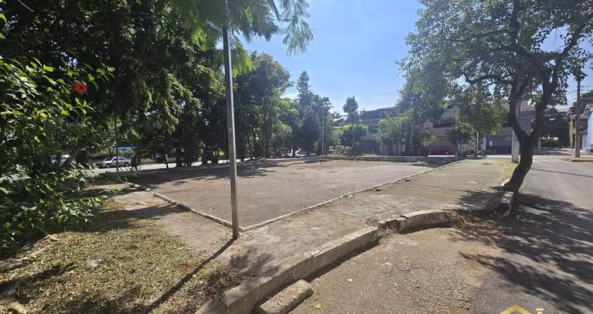 Excelente Terreno com 850m² na Avenida em Carapicuíba.
