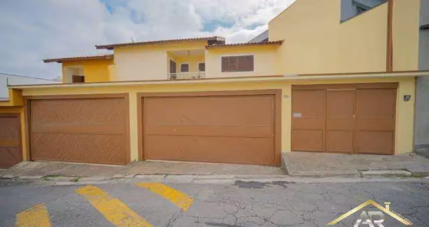 Lindo sobrado de 184m², 3 suítes, 4 banheiros, 5 vagas no bela vista/osasco
