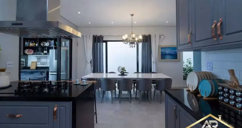 Casa em condomínio com 4 quartos, 3 suítes, 2 vagas de 232m² em cotia/sp.