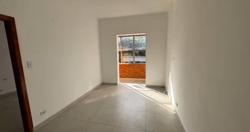 Apartamento 1 dormitório no boqueirão, esquina com a marechal mallet
