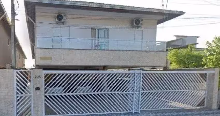 Linda casa de condomínio nova à venda na aviação - praia grande