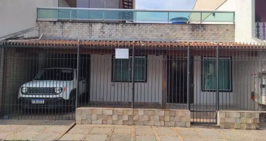 Casa com 2 quartos à venda no Caieira, Volta Redonda 