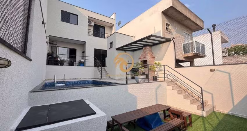 Casa em Loteamento Panejado com 3 suítes Nova Atibaia