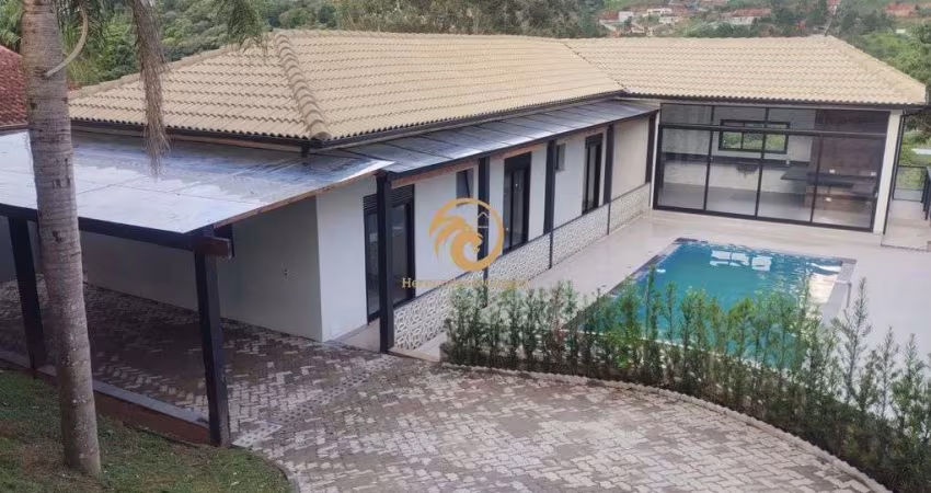 Chácara a Venda com 3 Dormitórios ac: 199m² por R$1.100.000, Jardim Estancia