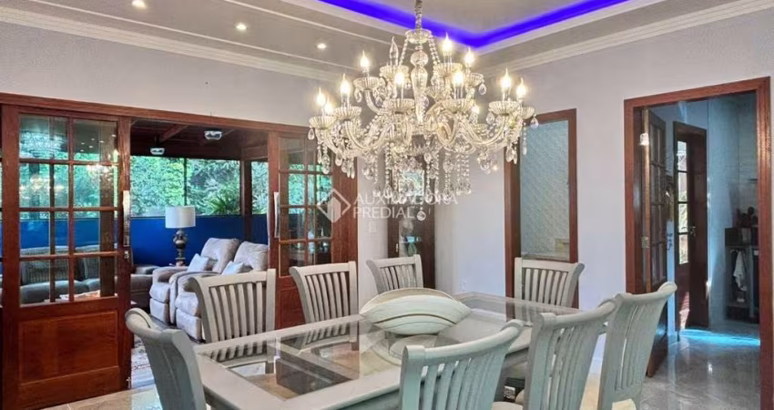 Casa em condomínio fechado com 3 quartos para alugar na Avenida Red Park, 230, São João do Rio Vermelho, Florianópolis