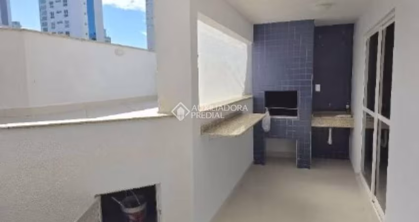 Apartamento com 4 quartos para alugar na Rua 3700, 123, Centro, Balneário Camboriú