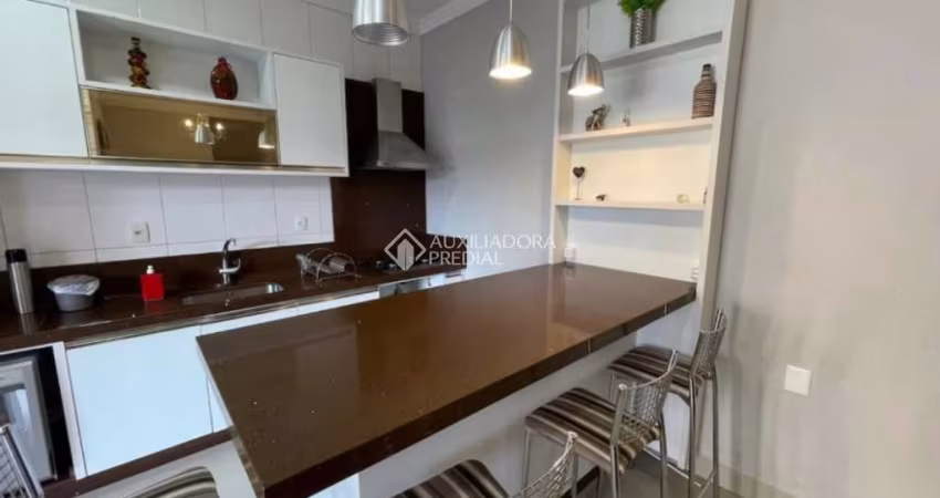 Casa com 2 quartos para alugar na Rua 2400, 5123, Centro, Balneário Camboriú