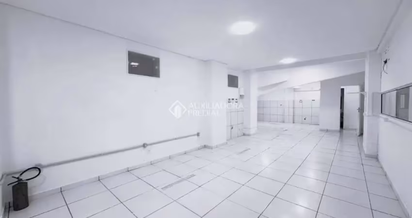 Ponto comercial para alugar na Avenida Osmar de Souza Nunes, 185, Pioneiros, Balneário Camboriú