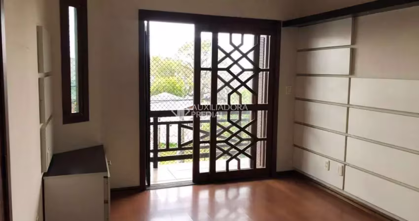 Casa com 3 quartos para alugar na Rua Princesa Isabel, 195, Fátima, Canoas