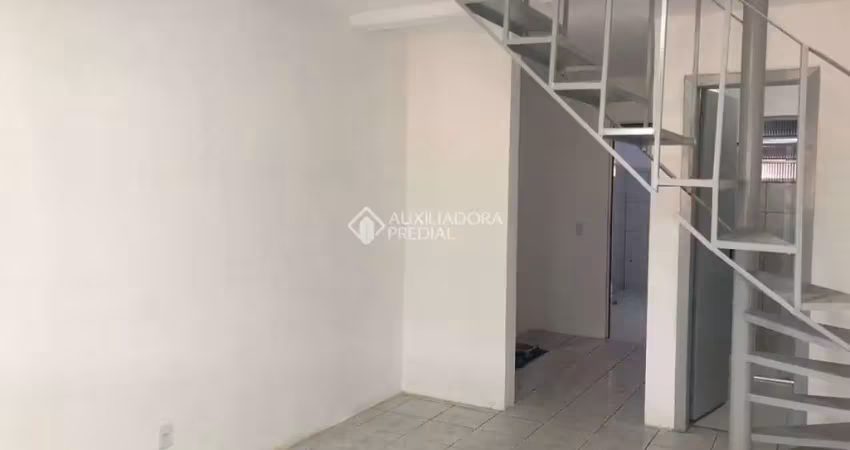 Casa em condomínio fechado com 2 quartos para alugar na Rua Boa Esperança, 2095, Rio Branco, Canoas