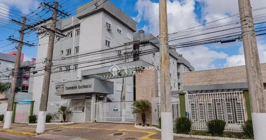 Apartamento com 3 quartos para alugar na Rua Henrique Stefani, 1041, Igara, Canoas
