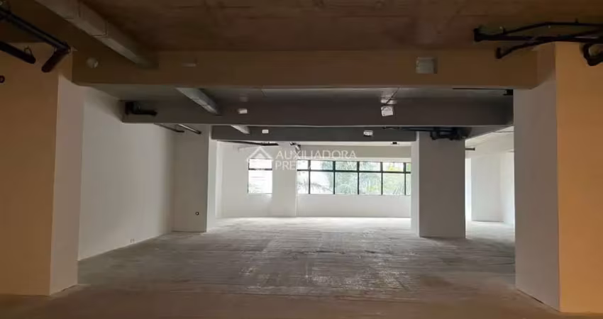 Sala comercial para alugar na Avenida Getúlio Vargas, 4831, Marechal Rondon, Canoas