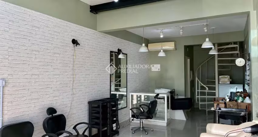 Sala comercial para alugar na Rua Deputado Antônio Edu Vieira, 1798, Pantanal, Florianópolis
