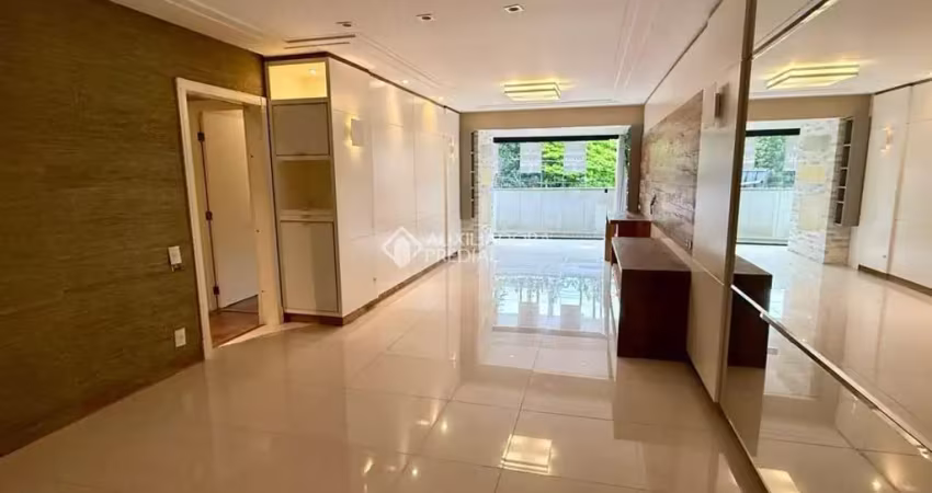 Apartamento com 3 quartos para alugar na Rua Bocaiúva, 1821, Centro, Florianópolis