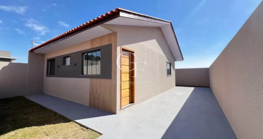 Casa com 3 quartos à venda na Rua Marmeleiro, 248, Cará-cará, Ponta Grossa