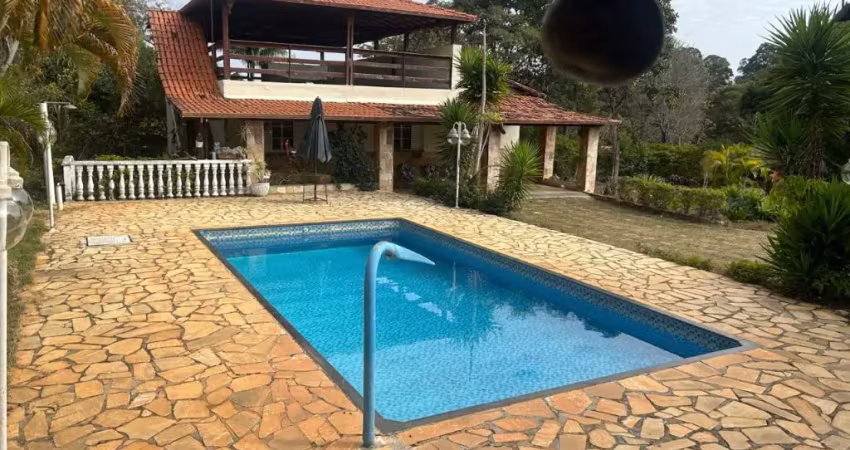 Casa a venda condominio fechado 2000m² , mg010, km55, sentido serra do cipó