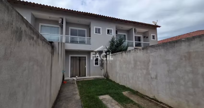 Casa com 2 quartos para alugar na Rua Austrália, Portal de Jacaraípe, Serra