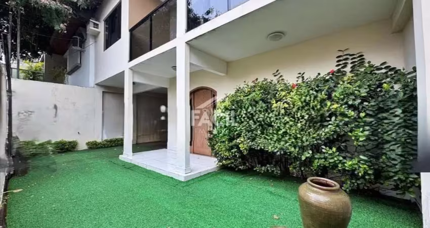 Casa com 5 quartos para alugar na Rua Presidente Nilo Peçanha, República, Vitória