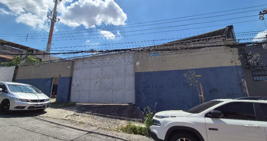 Excente Galpão
