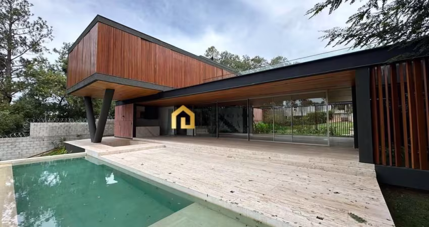 Condomínio Lago Azul - Casa no Condomínio Lago Azul