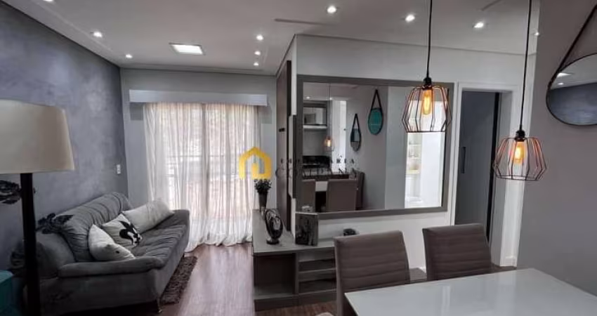 Ed. Residencial MontCastelo - Apartamento decorado sendo vendido com TUDO!!!