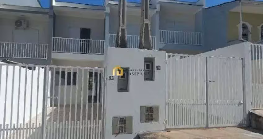 Sobrado á venda na vila fleury, com 02 quartos, 2 banheiros 2 vagas e quintal