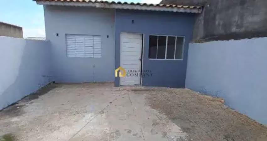 Casa térrea com 2 quartos e excelente quintal para ampliação na cidade de sorocaba interior de sp.
