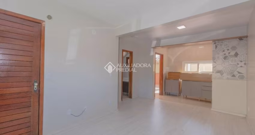 Casa em condomínio fechado com 3 quartos para alugar na Rua República, 2708, Harmonia, Canoas