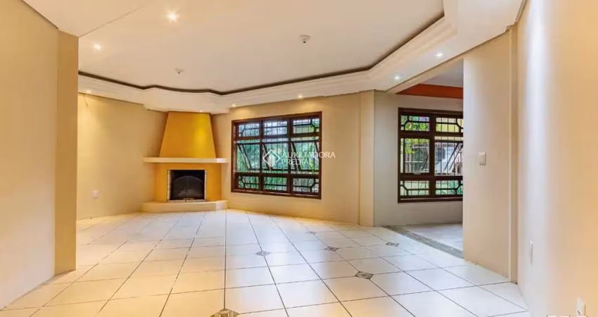 Casa em condomínio fechado com 4 quartos para alugar na Rua Primeiro de Maio, 856, Niterói, Canoas