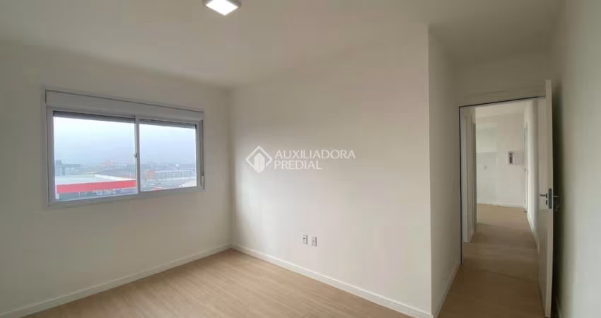 Apartamento com 2 quartos para alugar na Rua Henrique Stefani, 761, Igara, Canoas