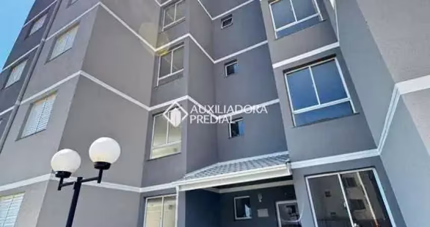 Apartamento com 2 quartos para alugar na Avenida Edgar Pires de Castro, 4900, Chapéu do Sol, Porto Alegre