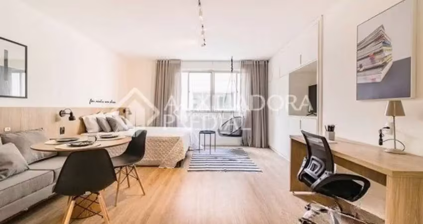 Loft com 1 quarto para alugar na Rua Duque de Caxias, 1705, Centro Histórico, Porto Alegre