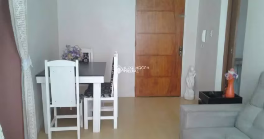 Apartamento com 2 quartos para alugar na Rua Marechal Hermes, 155, Camaquã, Porto Alegre