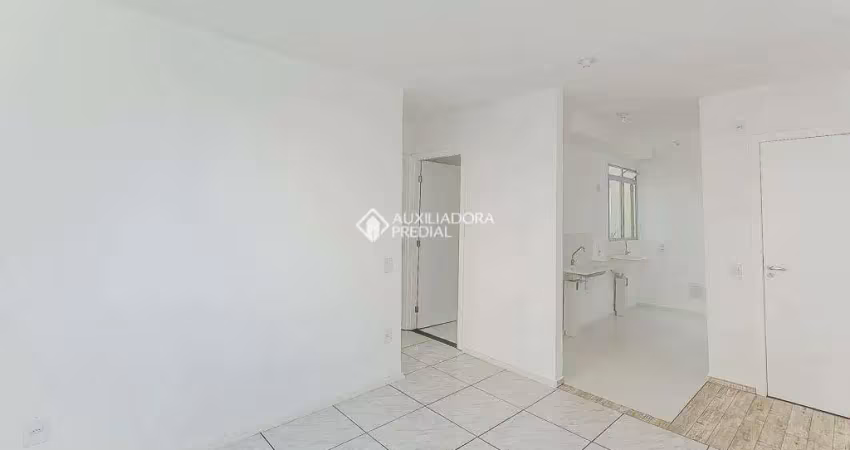 Apartamento com 2 quartos para alugar na Avenida Família Gonçalves Carneiro, 441, Cavalhada, Porto Alegre