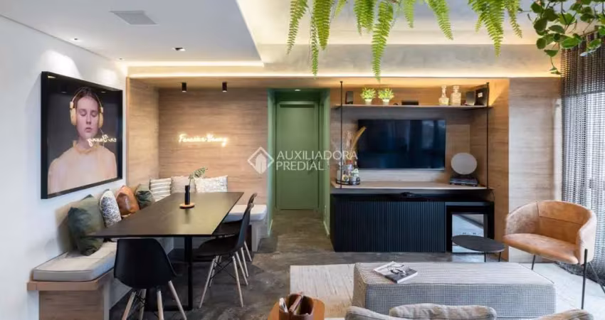 Apartamento com 2 quartos para alugar na Rua Coronel Claudino, 25, Cristal, Porto Alegre