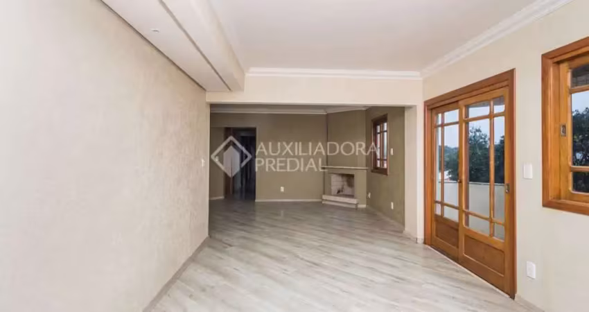 Apartamento com 4 quartos para alugar na Rua Professor Joaquim Louzada, 77, Camaquã, Porto Alegre