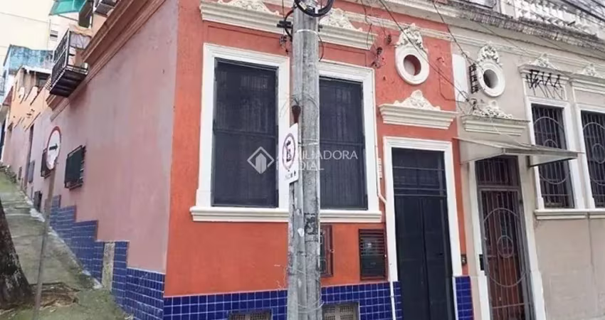 Casa com 1 quarto para alugar na Rua Demétrio Ribeiro, 334, Centro Histórico, Porto Alegre