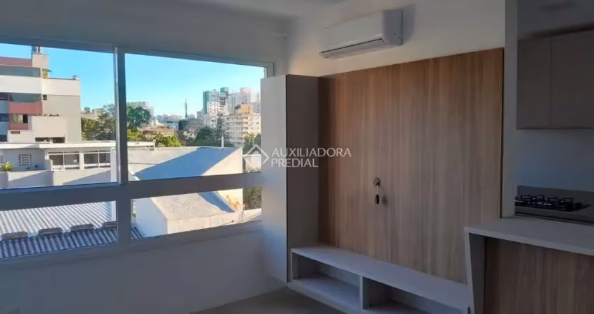 Apartamento com 2 quartos para alugar na Avenida João Wallig, 324, Passo da Areia, Porto Alegre