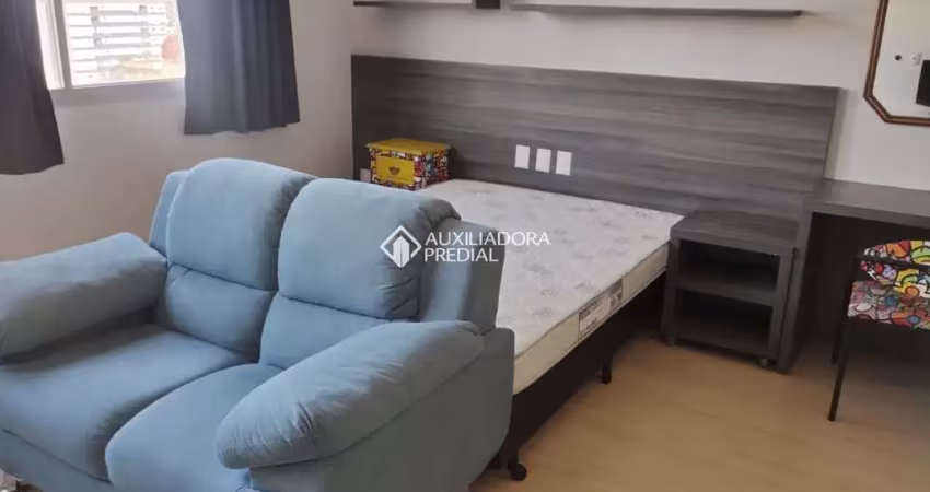 Apartamento com 1 quarto para alugar na Rua Duque de Caxias, 1705, Centro Histórico, Porto Alegre