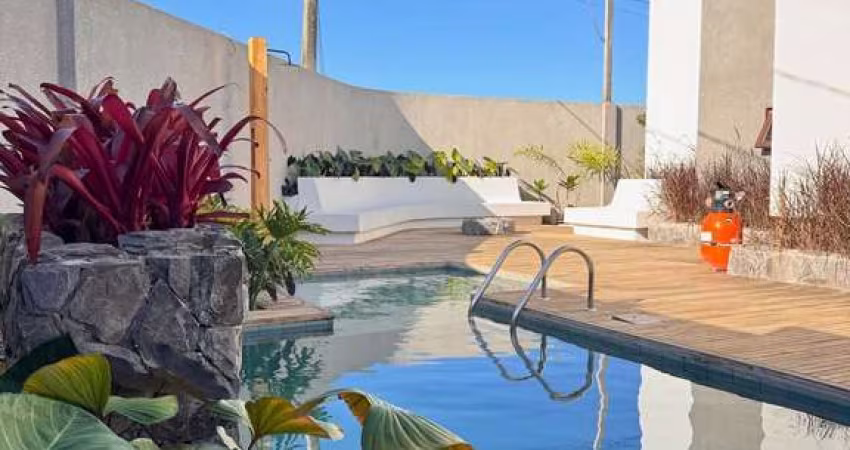 Casa em rua Pública próximo a praia do francês