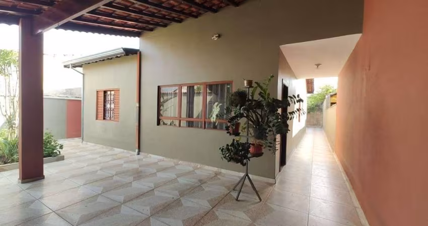 Casa com 3 dormitórios à venda, 132 m² por R$ 885.000 - Jardim Tropical - Indaiatuba/SP