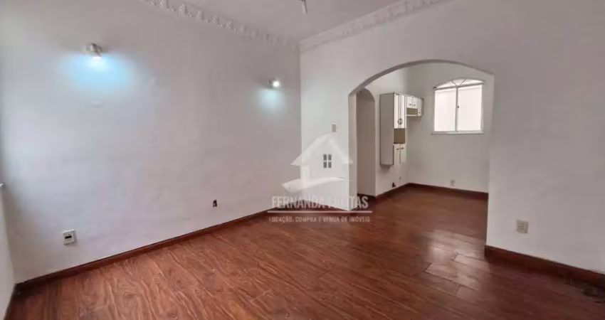 Apartamento à venda de 2 quartos, 67 m² por R$ 300.000 - Vila Isabel - Rio de Janeiro / RJ