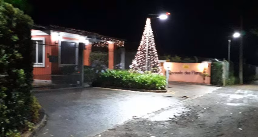 TERRENO NO RESIDENCIAL RECANTO DAS FLORES-PINHALZINHO SP.