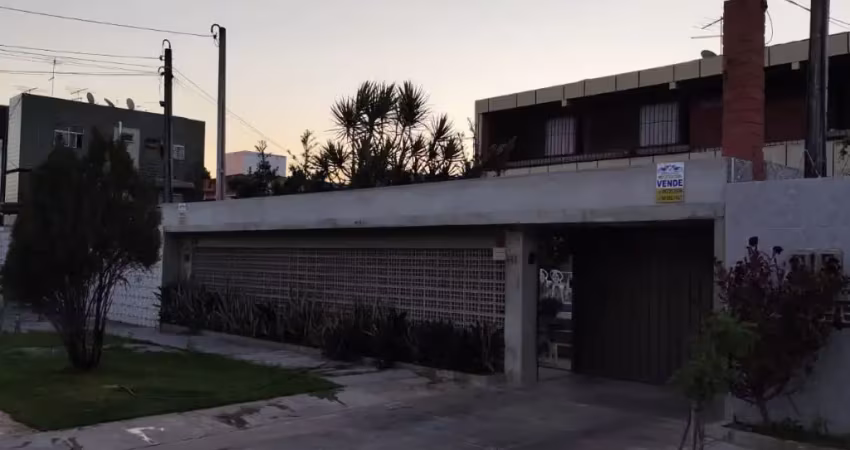 Casa com 6 quartos à venda na Rua Olegário Mariano, 611, Jardim Atlântico, Olinda